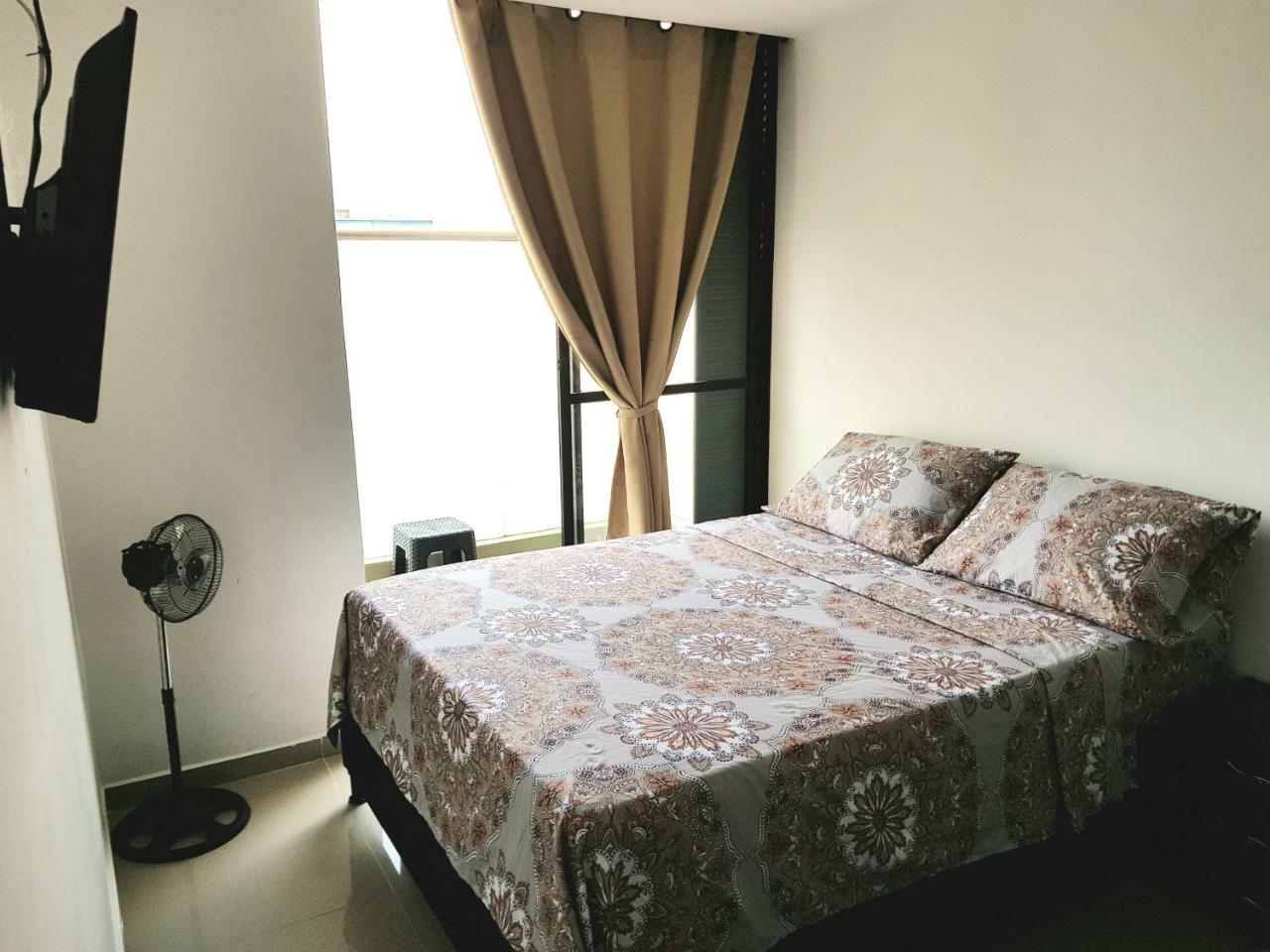 Apartasuites Medellin Los Molinos ภายนอก รูปภาพ